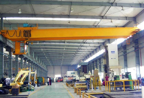 江蘇電動(dòng)雙梁起重機(jī)減速機(jī)磨損頻繁該怎么辦？